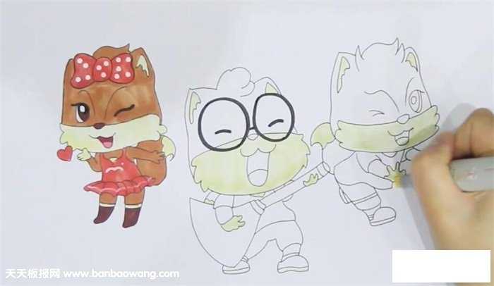 三只小松鼠简笔画