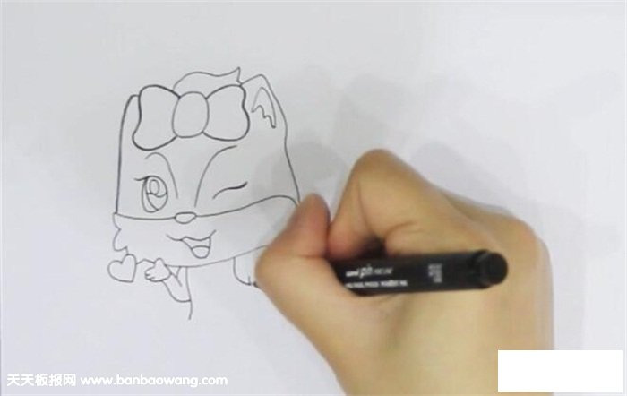 三只小松鼠简笔画
