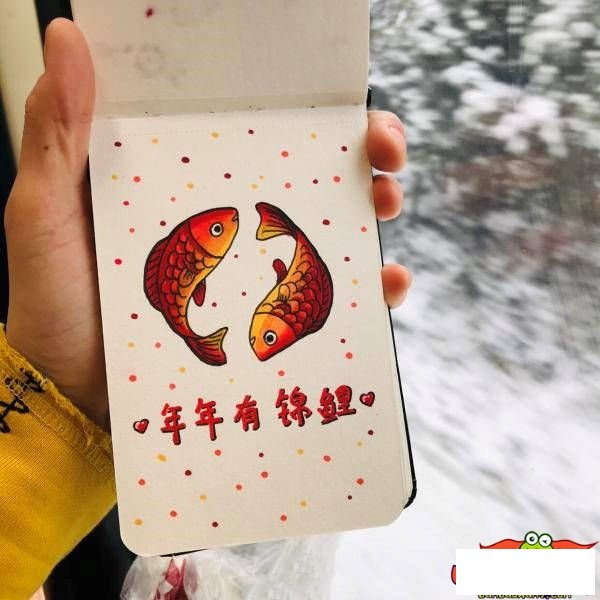 关于春节的简笔画彩色，以新年为主题的简笔画素材