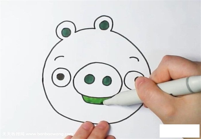 愤怒的小鸟绿猪简笔画