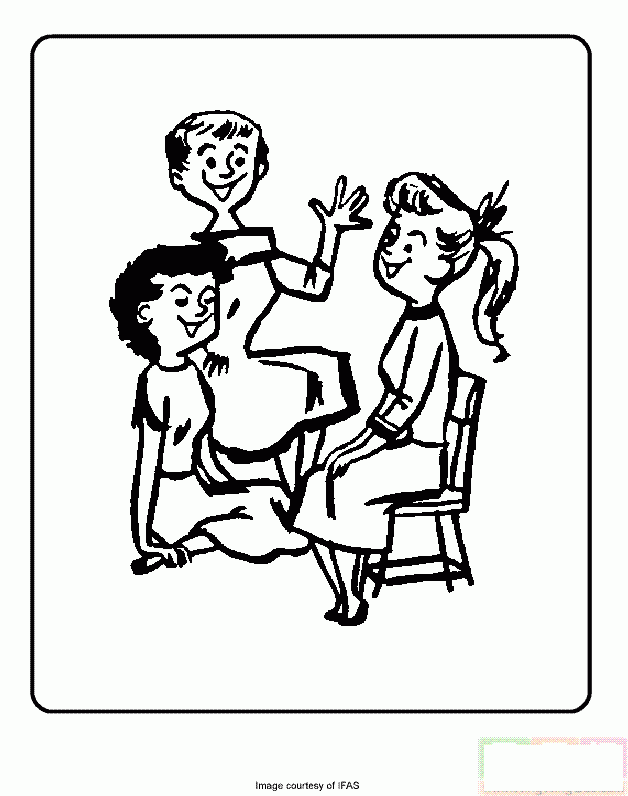 三个人开心地聊天简笔画