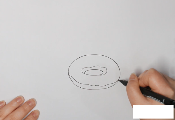 甜甜圈简笔画