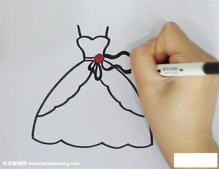 婚纱简笔画简单又漂亮