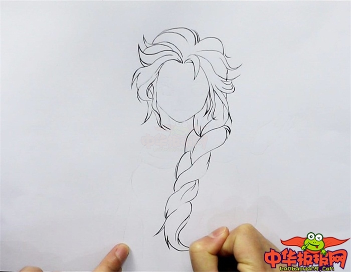 一步一步画艾莎公主，冰雪女王简笔画步骤图